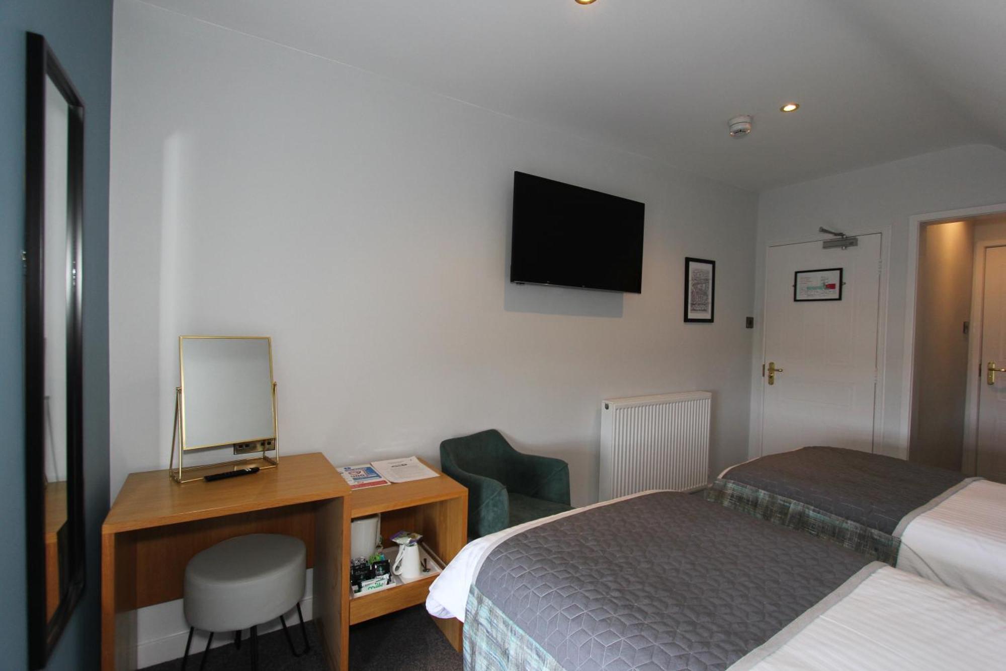 Gwesty Nanhoron Arms Hotel เนฟิน ภายนอก รูปภาพ